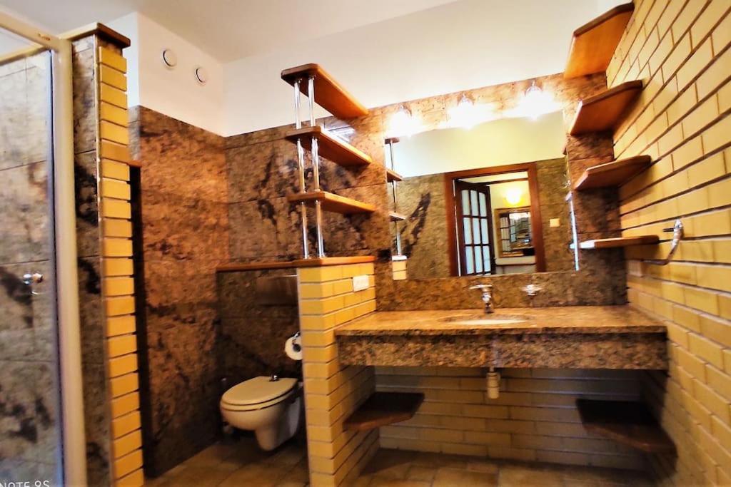 Apartment Metro Wilanowska *