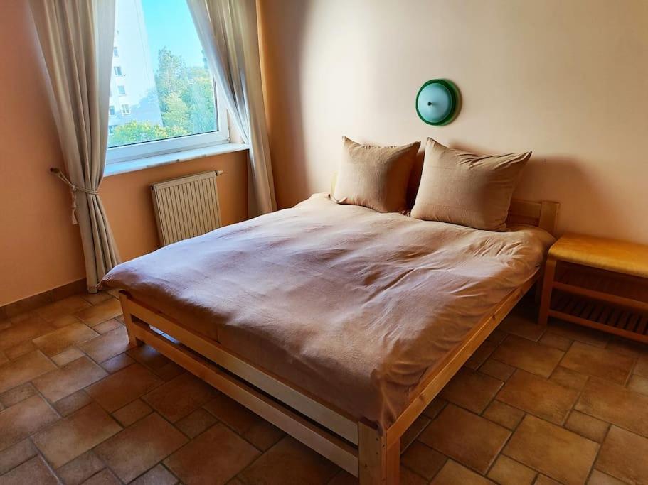 Metro Wilanowska Apartment Warschau